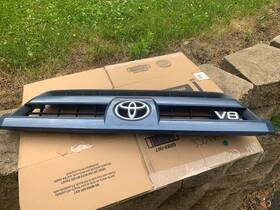 104-59114b Toyota 2003 2004 2005 4runner Oem 8r3 Pacific Blue V8 Limited Grille