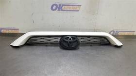 104-59983b Toyota 18 2018 4runner Trd Offroad Upper Center Grille Assembly White