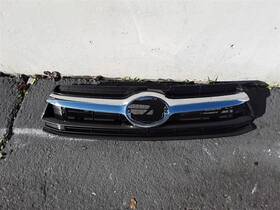104-60042a Toyota Grille Inner Upper Charcoal Gloss And Chrome 14-16 Highlander Rim200-2p