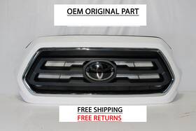 51130-04040 Toyota 2016-2023 Tacoma Front Chrome Grille Grill Nice Oem