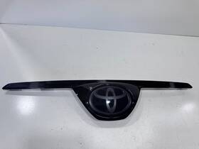 Toyota 52711-0a020 2023 2024 2025 Cross Front Upper Grill Molding With Emblem Oem