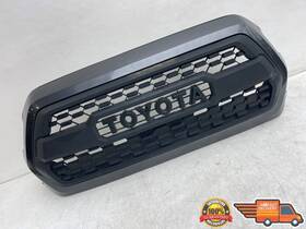 53111-04380 Toyota 53100-04500 2016 2017 2018 2019 2020 Tacoma Upper Grille Trim Support Oem