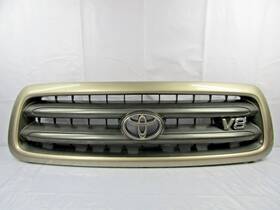 53100-0c030 Toyota 2001-2004 Sequoia Front Grill Grille Desert Sand Metallic 4q2 Oem