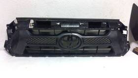 5310004491 Toyota 2012 2013 2014 2015 Tacoma Front Bumper Grille Oem