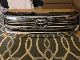 531000c300 Toyota 2014-2021 Tundra Grille Chrome Oem