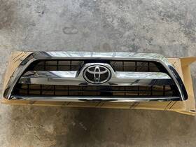 5310035a13c0 Toyota 4runner Grille 2006 2007 2008 2009 Oem