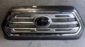 53101-04030-b0 Toyota Oem Genuine 18-23 Tacoma Limited Silver 1d6 Upper Grille 53114-04190
