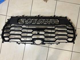 53101-0c490 Toyota 2022-2023-2024 Tundra Trd Front Grille Grill Oem