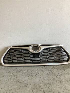 531010e330 Toyota Highlander Grille 2020 2021 2022 2023 Used Oem