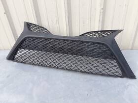 53102-06320 Toyota 2018-2020 Camry Se Xse Front Bumper Grille Lower Oem