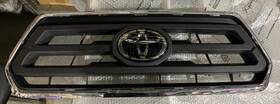 53111-04902 Toyota Oem Used Tacoma 2021-2023 Grille/bezel/emblem
