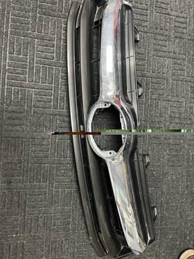 53111-0e150-b Toyota 2014 2016 Highlander Front Upper Grill Oem