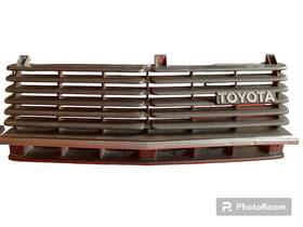53111-14171 Toyota Celica Front Grill Ft79-ft81 Oem Hatchback/coupe