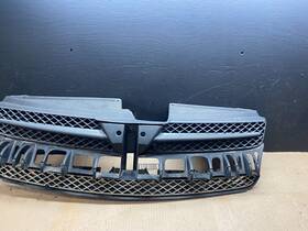 53111-ae010 Toyota 2004 To 2005 Sienna Front Upper Mesh Grill Grille Oem C9666 Dg1