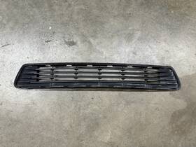 53112-06200-a Toyota 2012-2015 Camry Front Bumper Lower Grille Oem