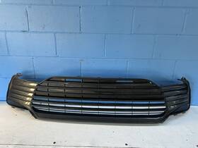53113-06040 Toyota 2021 2022 Camry Le Xle Se Xse Hybrid Front Bumper Grille Oem