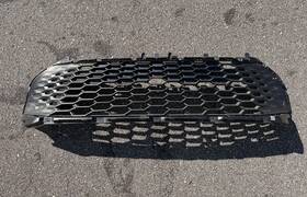 53113-aq020 Toyota 2025 Camry Front Grille Grill Oem
