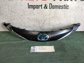 Ay06535 Toyota 2021 2022 2023 Sienna Front Bumper Grille Oem