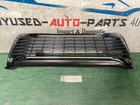 Ay67009 Toyota 2021 2022 2023 2024 Highlander Xse Front Lower Bumper Grille Oem