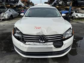 104-59832r Volkswagen Passenger Grille Lower Ends Without Fog Lamps Fits 12-15 Passat 1167944