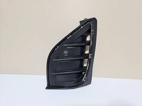 11a-807-820 Volkswagen Id.4 Oem Right Lower Outer Grille 2021 2022 2023 2024