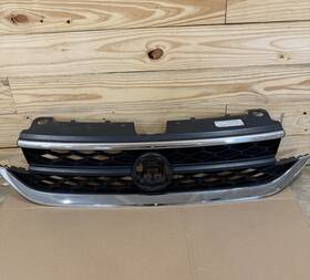 2gj853651nzll Volkswagen 2022 2023 2024 Taos Front Grille Genuine Oem