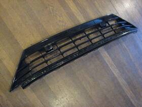 5nn853677j Volkswagen 18-21 2018-2021 Vw Tiguan R-line Front Bumper Lower Grille Grill Oem