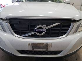 104-50687a Volvo Upper Grille 2010 Xc60 Sku#4238967