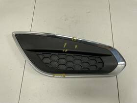 31294134 Volvo S60 2011 2013 T5 Front Bumper Right Passenger Side Lower Grille Factory