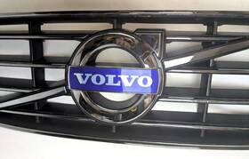 31364101 Volvo 2014 2015 2016 2017 2018 Xc60 Front Upper Bumper Grill Grille Chrome Black