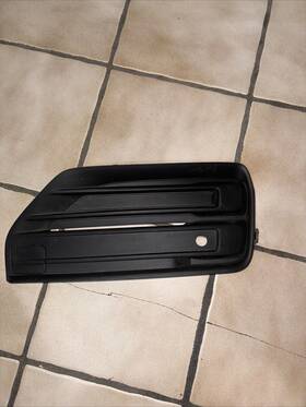 31694566 Volvo Bumper Grille Right Front Xc90 2019-