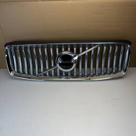 31698381 Volvo 2020 2021 2022 Xc90 Front Upper Grille/grill With Camera Hole Oem