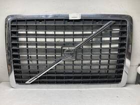 82601906 Volvo 2003-2017 Vnl Grille - Used P/n