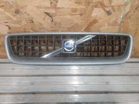 8659018 Volvo Oem R Design Front Upper Grille Fits S60r V70r 2004-2007