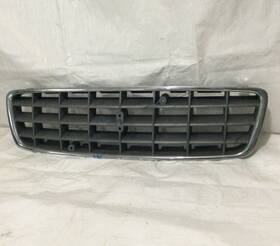 9190985 Volvo 9190986 2001-2007 Sw Xc70 Front Bumper Upper Center Grille Oem
