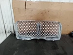 Grille Upper With Front Camera Fits 18-21 Navigator 828859. Fixed Price $375.00.