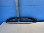 2016-2018 Honda Hr-v Hrv Oem Front Bumper Lower Center Grille 71103-T7J-H0. Fixed Price $39.00.