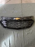2018-2021 Chevrolet Equinox Front Grille Mesh Sport Chrome Gm Oem 84384737. Fixed Price $200.00.