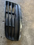 1K0853665F Volkswagen Jetta Front Bumper Fog Lamps Grille Left. Fixed Price $19.00.