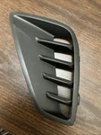 Oem 2021-23 Vw Atlas Cross Sport Lh Ft Bumper Outer Grille Vent 3CM853665. Fixed Price $39.99.