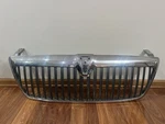 1998 2002 Lincoln Navigator Front Upper Grille N5561 Dg. Fixed Price $65.00.
