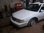 Grille Lincoln Upper Left Hand Side Fits 90-93 Continental 2079387. Fixed Price $118.75.