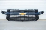 2024-2026 Chevy Silverado 2500 3500 Hd Lt Wt Grille Trim Blue Original Oem. Fixed Price $675.99.