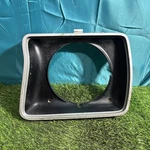 78 Ford Truck Headlight Bezel Rh F100 F150 F250 F350 Bronco D8TB-13052-AWC. Fixed Price $35.00.