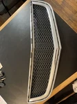 2009-2012 Chevrolet Traverse Front Lower Center Grille 20756061 Oem. Fixed Price $120.00.