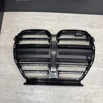 21-26 Bmw G80 G82 G83 M3 M4 Front Bumper Kidney Center Grille. Fixed Price $80.00.