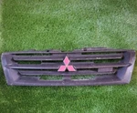 Mitsubishi Shogun / Pajero V60 V70 2000-2006 Front Grille MR387981 Used. Fixed Price $39.98.