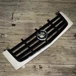 02-06 Cadillac Escalade Front Upper Grille White Oem 2002-2006. Fixed Price $149.99.