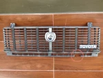 Front Grille With Emblem Fit Toyota Crown MS112 Royal Saloon 1980 Oem. Fixed Price $147.99.