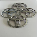 Toyota Grille Emblem Chrome Logo For 2003 2004 2005 2006 Tundra Front Badge Dmg. Fixed Price $20.00.